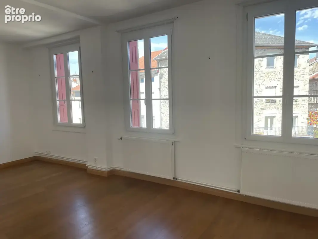 APPARTEMENT CENTRE VILLE parfait état - possibilité de 3 Chambres - photo 2