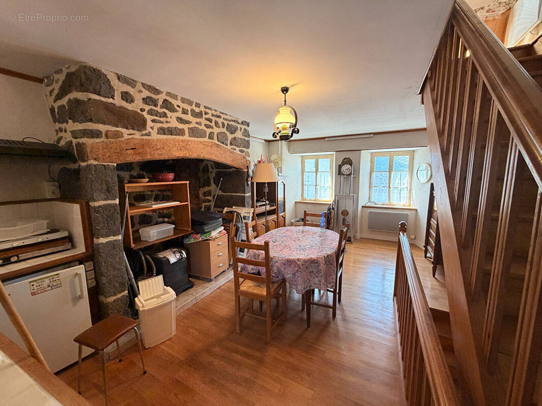 Maison à PIERREFORT
