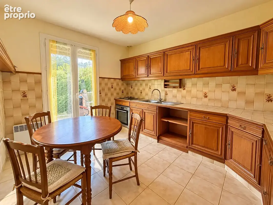 **Proche Du Port ** Maison 4 pièces avec 3 Chambres ** Garage** (83430) SAINT -MANDRIER -SUR-MER** - photo 8