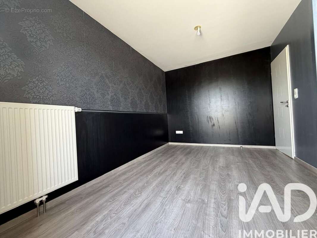 Photo 9 - Appartement à BEZANNES