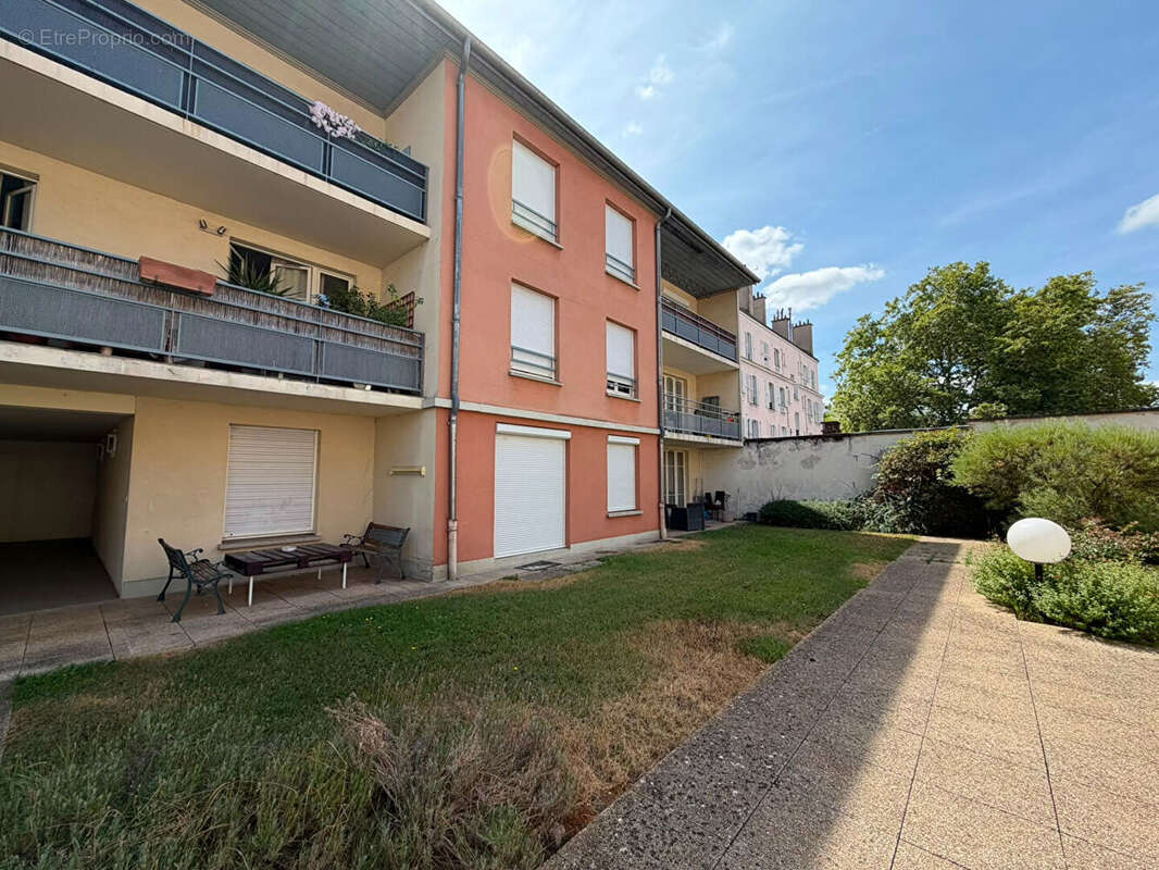 Lumineux - hyper centre - photo 12