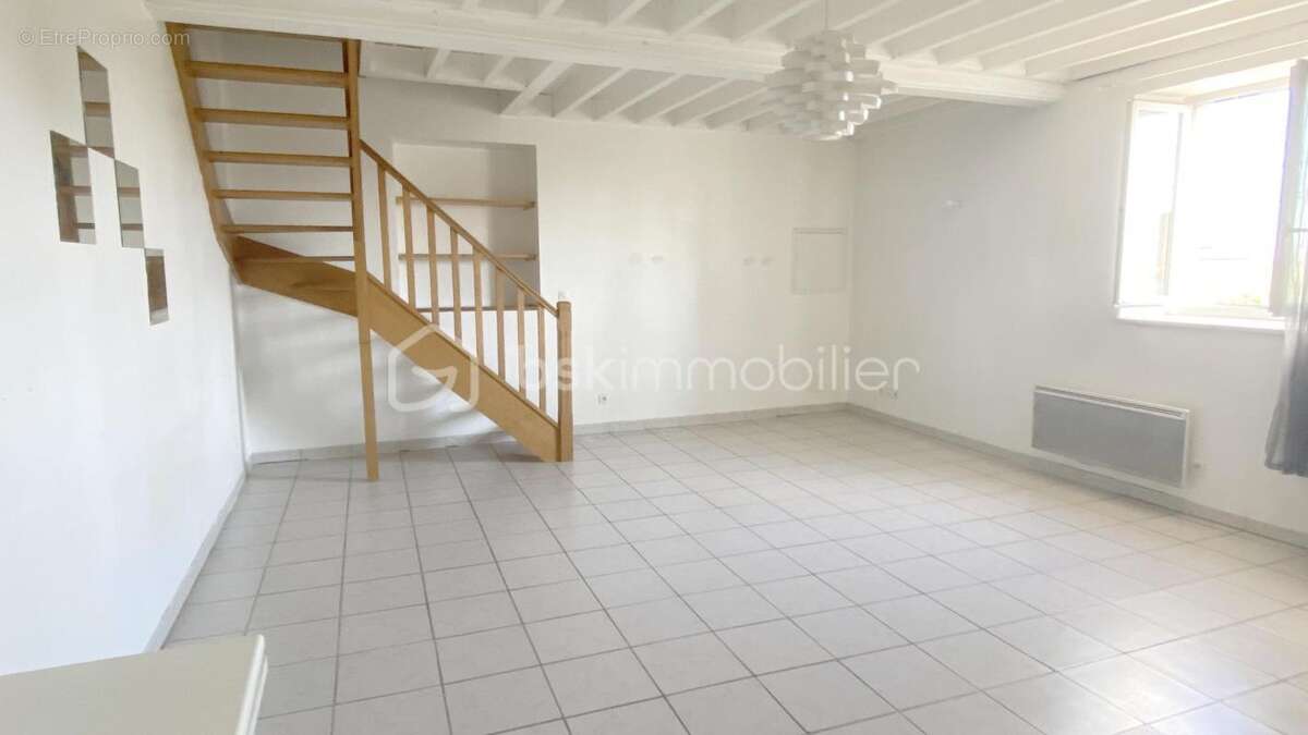 Appartement à CRAPONNE