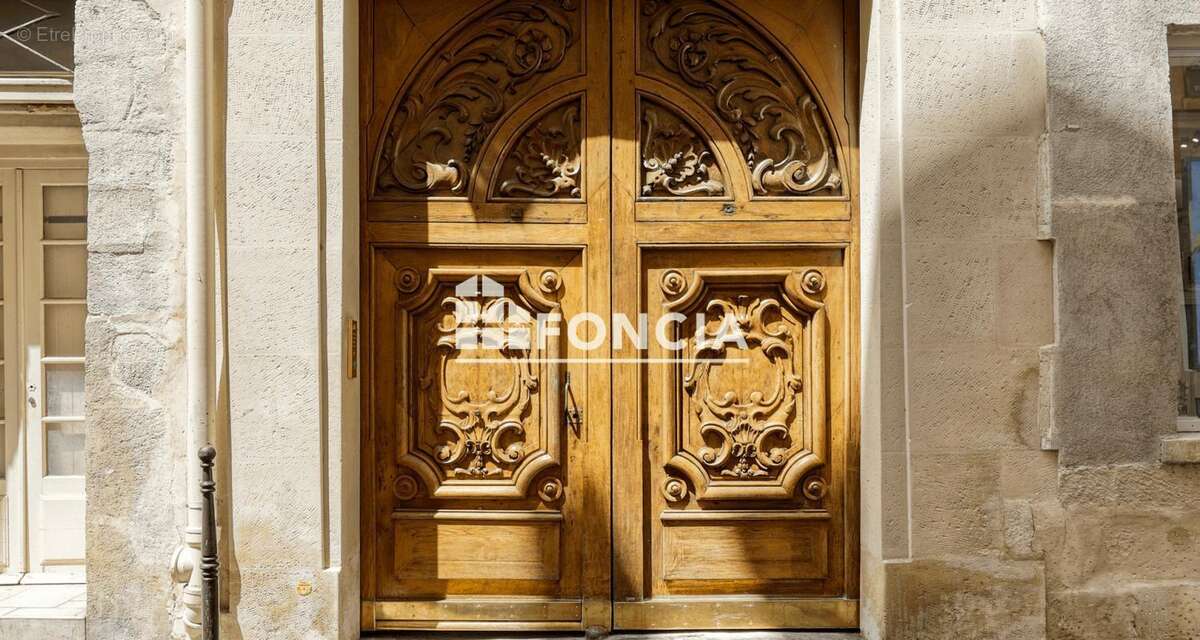 Appartement à PARIS-4E