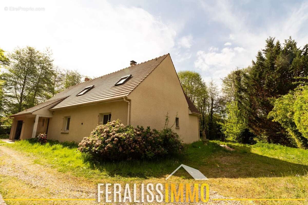 Maison à VAUX-SUR-SEINE