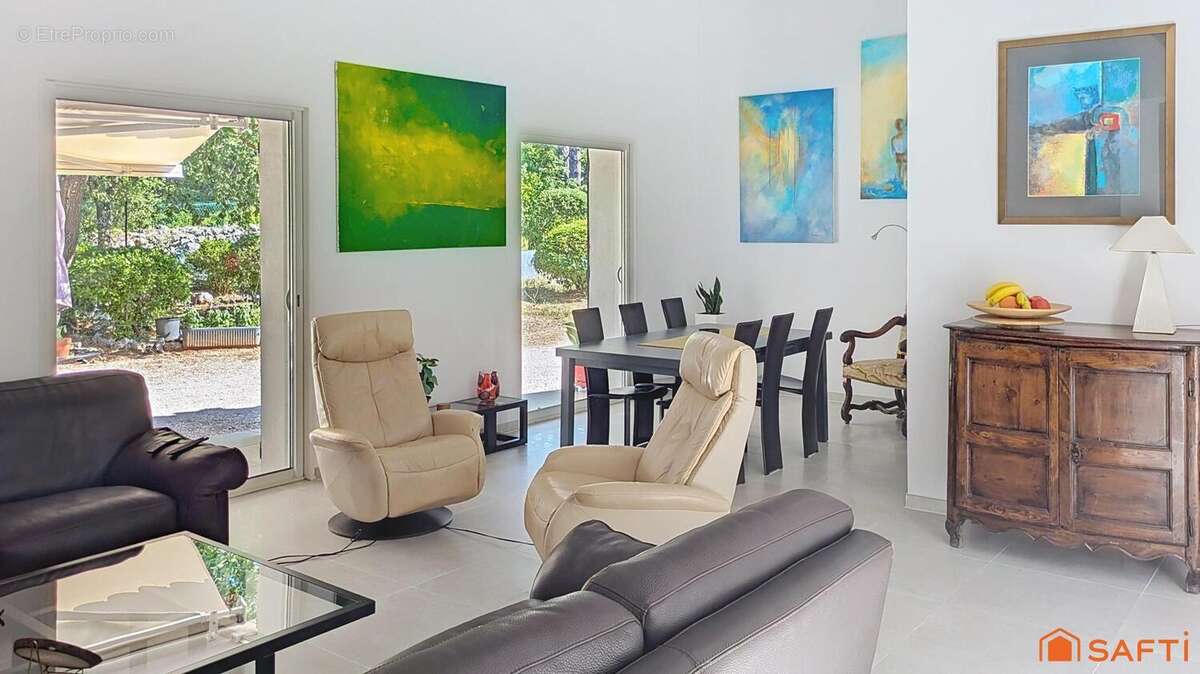 Photo 3 - Maison à NANS-LES-PINS