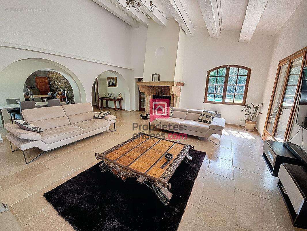 Villa de caractère- La Motte 9 pièces-226 m2- PISCINE- GARAGE - photo 6
