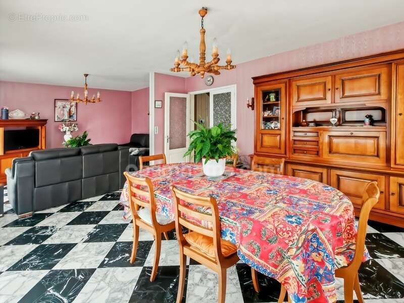 Maison à SACY-LE-GRAND