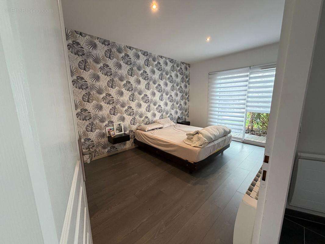 A VENDRE A CARCANS Maison 5 pièces145 m² - photo 7