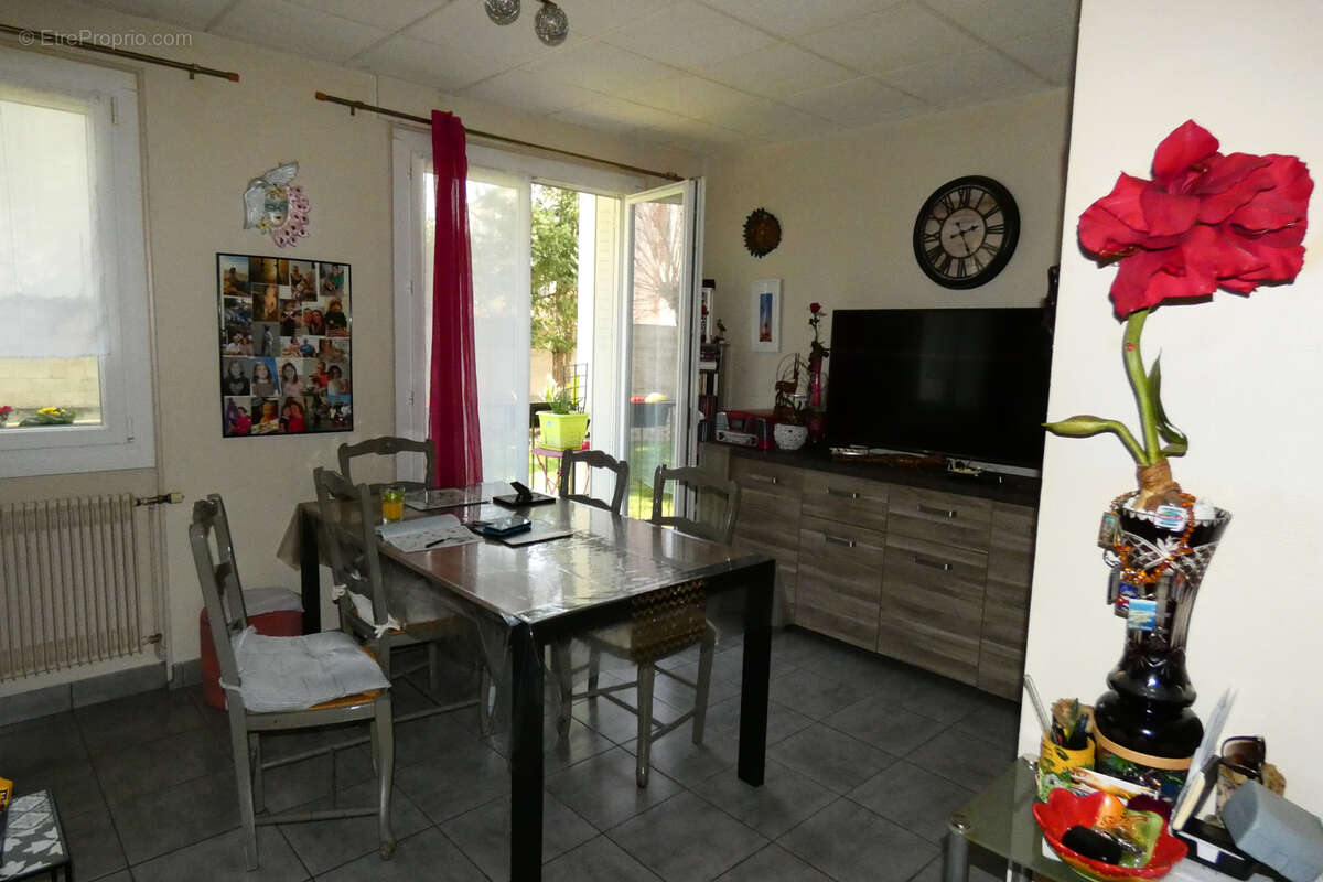 Appartement à DOMERAT