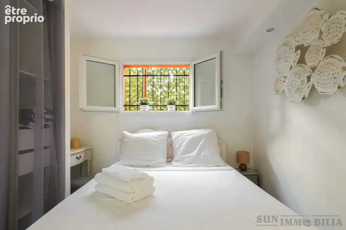 Maison 10 pièces 180 m² à vendre à Cagnes-Sur-Mer (06800) - photo 7