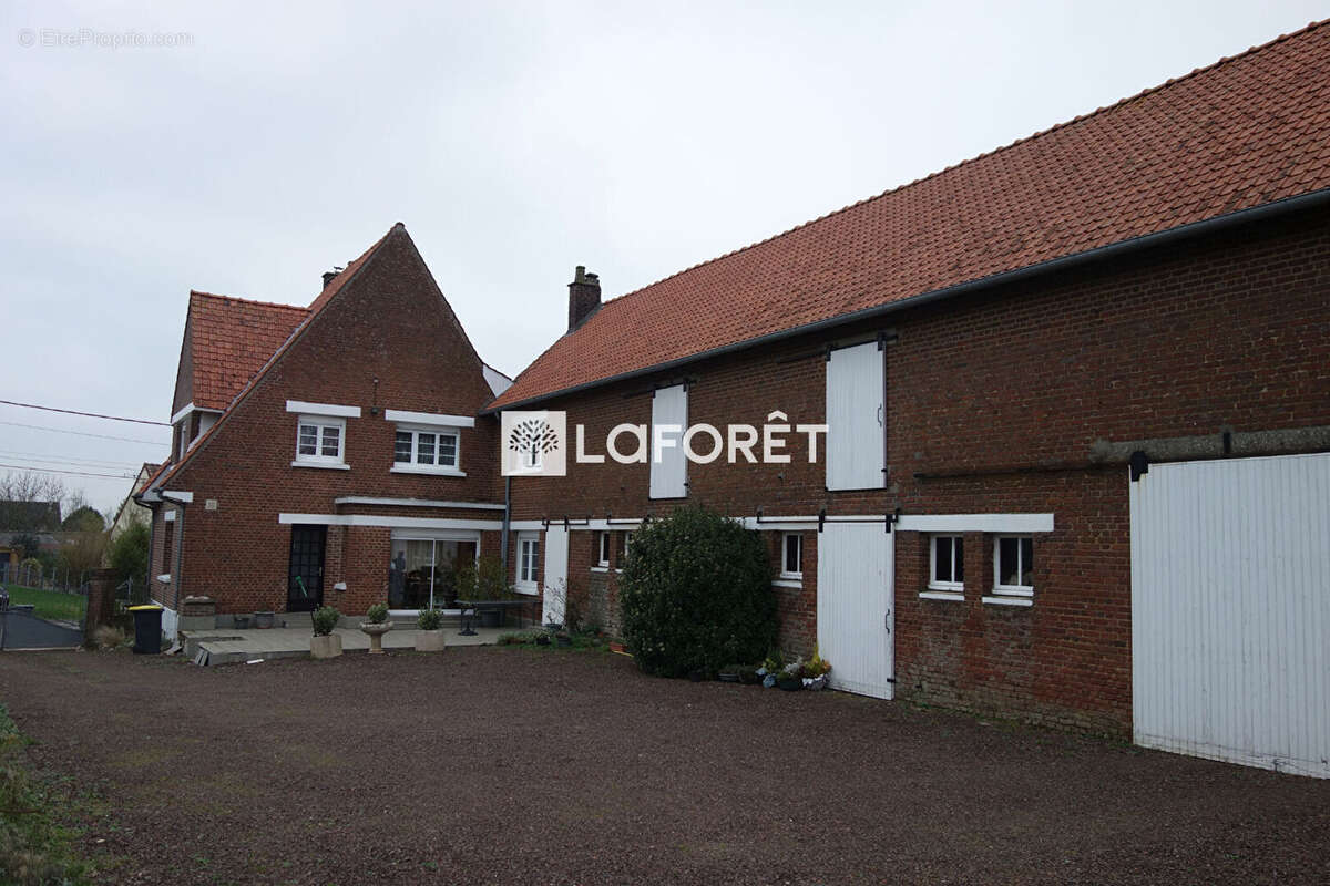 Maison à CAMPAGNE-LES-HESDIN