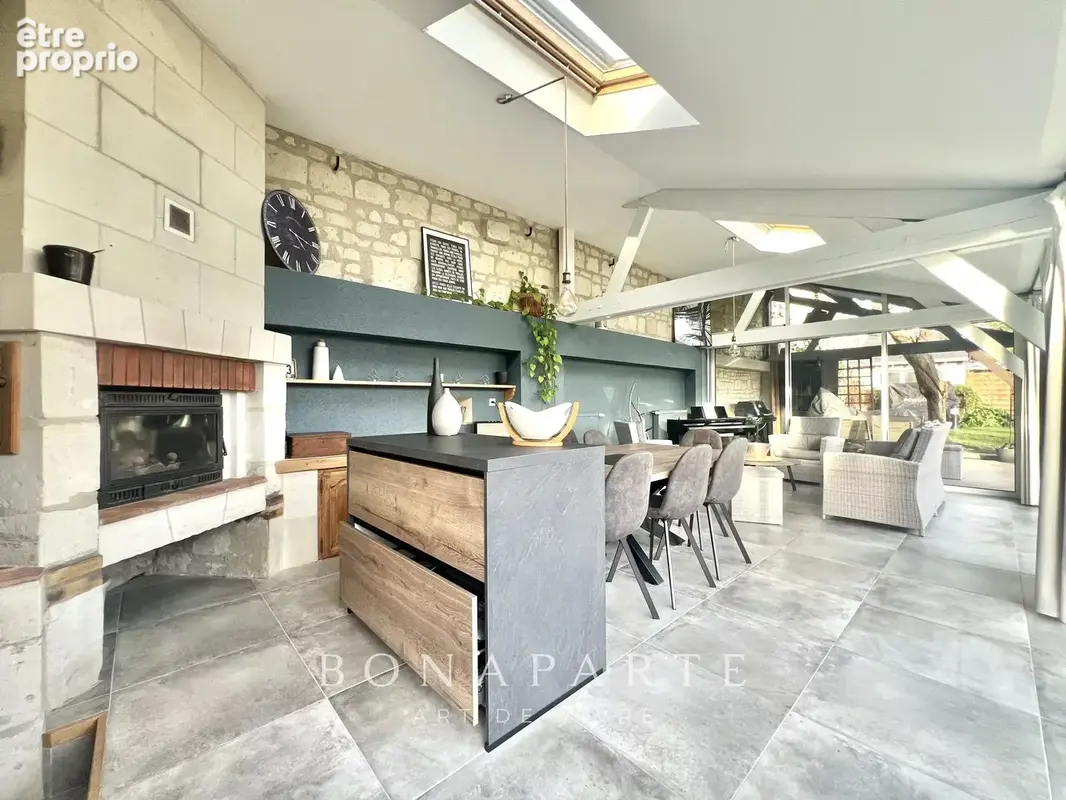 Distré - maison familiale de 209 m² / 6 chambres possibles - renovation recente - photo 4