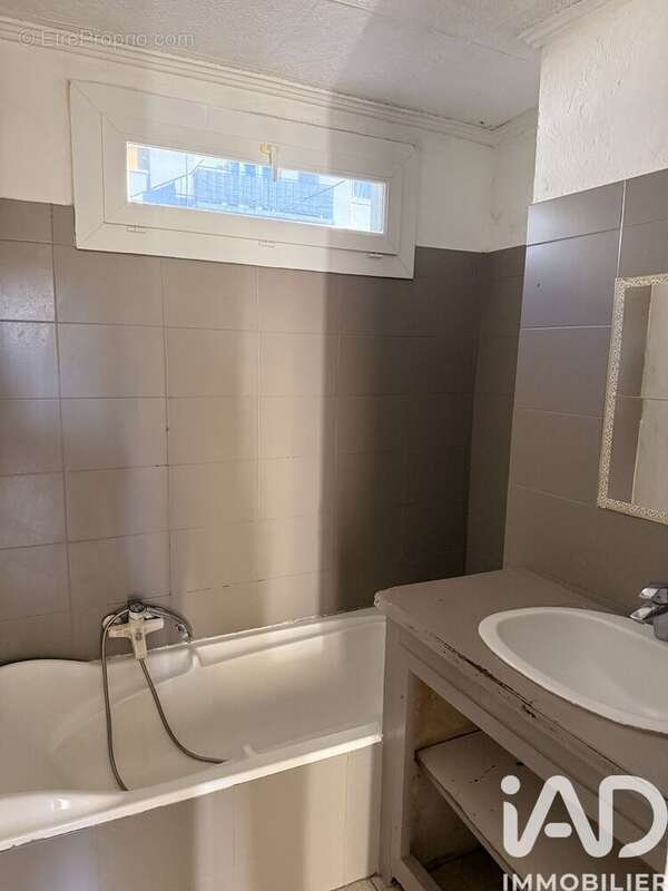 Photo 9 - Appartement à VINON-SUR-VERDON