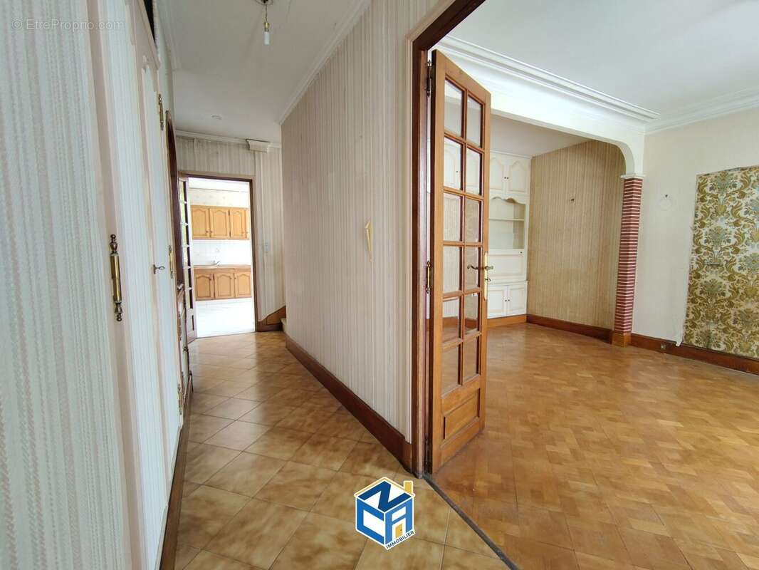 Maison 106 m² à Tours  - photo 4