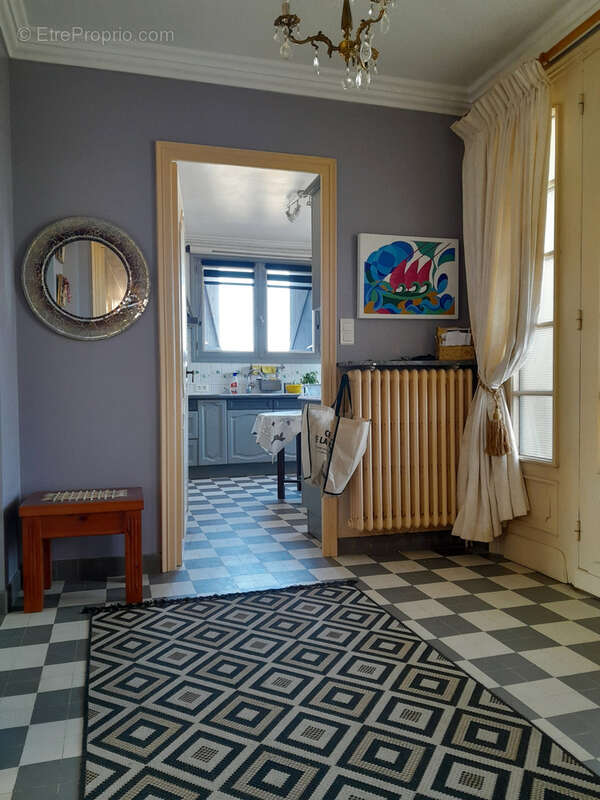 Maison à SAINT-NICOLAS-DE-LA-GRAVE