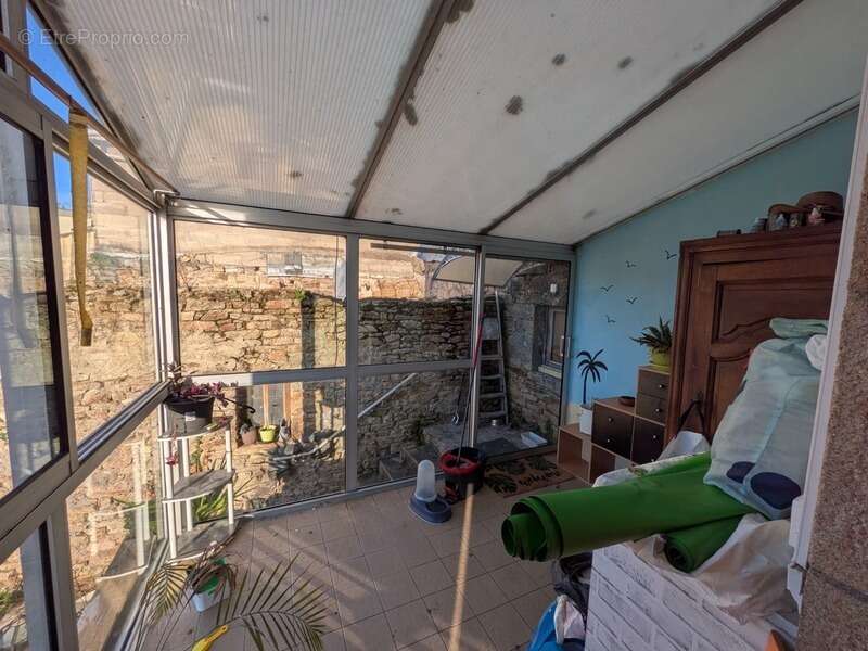 Maison à SAINT-CARADEC-TREGOMEL