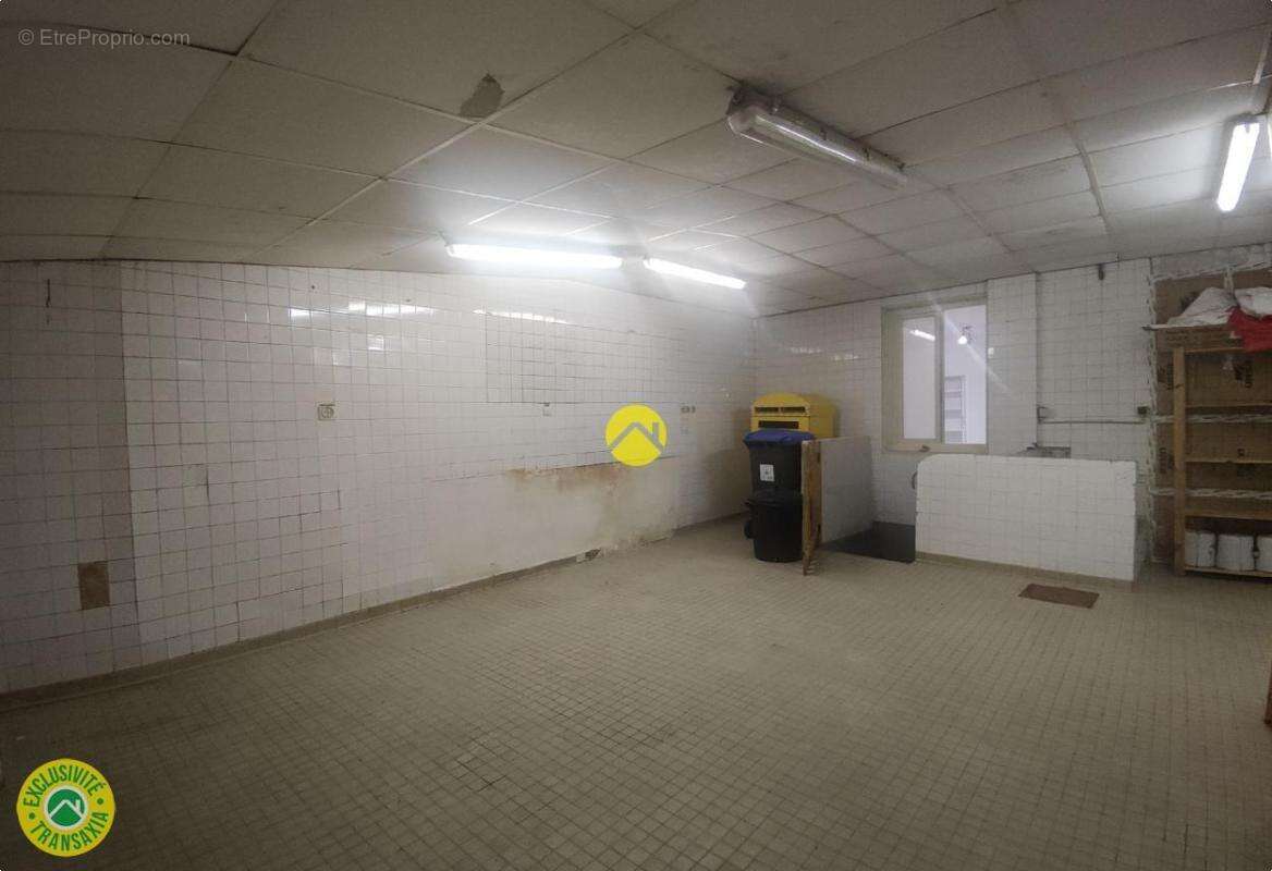 Immeuble de rapport en centre-ville - photo 19