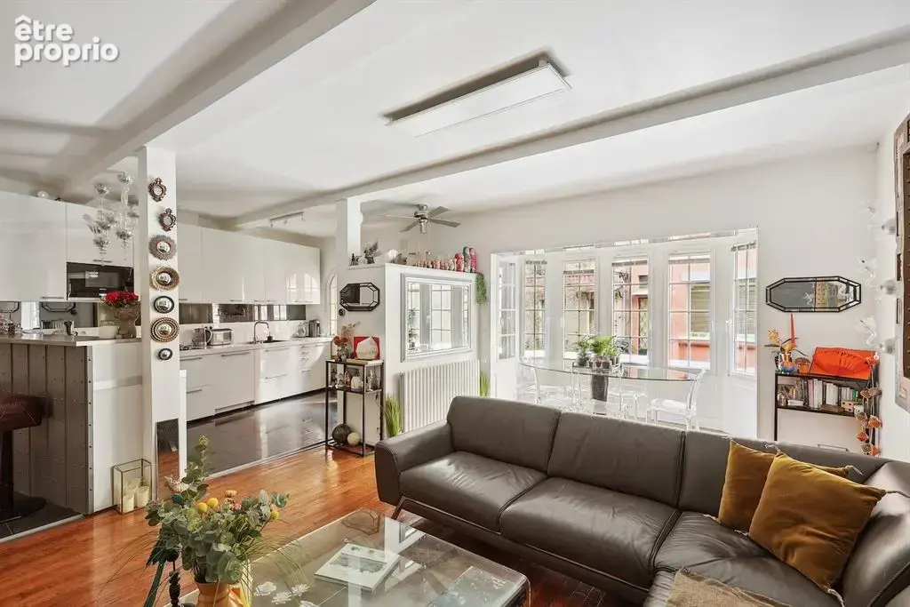 Paris 14e (75014) – Maison de 195 m², 4 chambres, bureau, patio de 17 m² – quartier du Parc Montsouris - photo 2