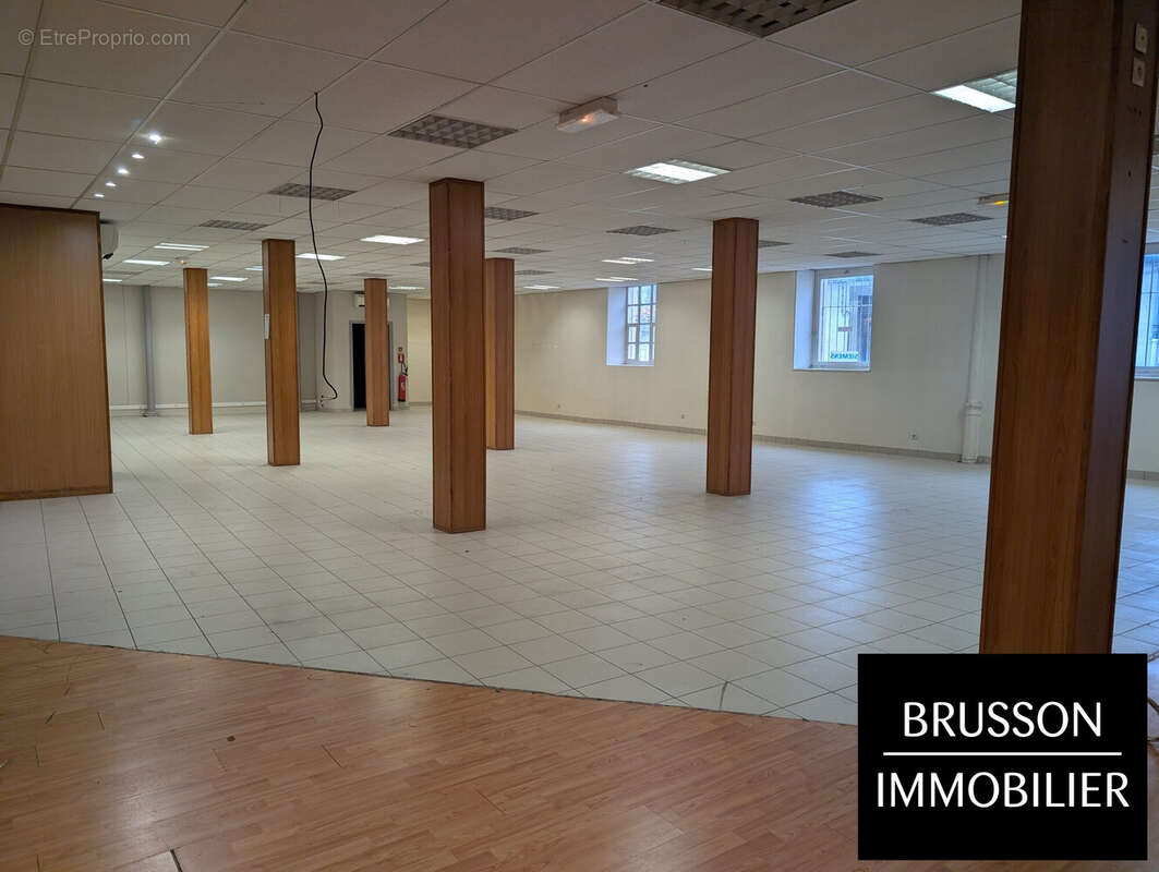 Appartement 600 m² à Mazamet  - photo 4