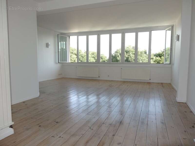 Appartement familial à vendre 4 pièces  (93) - photo 2
