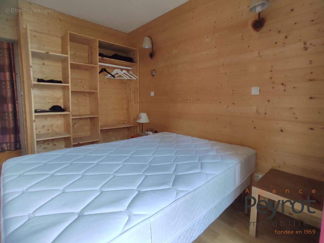 Appartement à LES ANGLES
