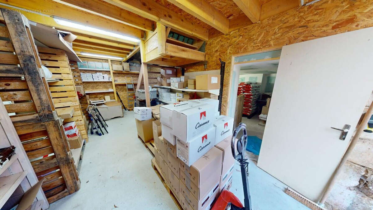 Maison à MONTIPOURET