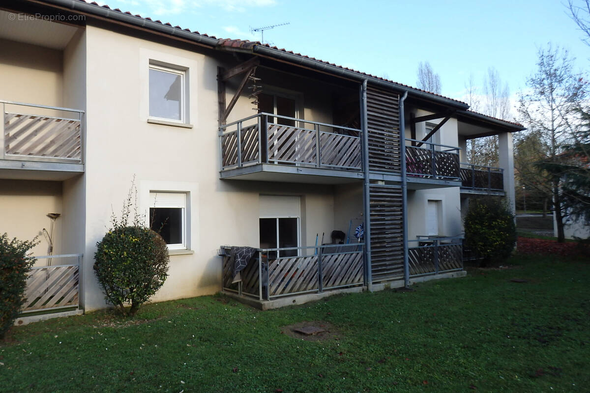 Appartement à ESCASSEFORT