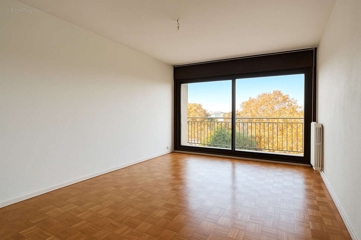 Appartement à MARSEILLE-13E