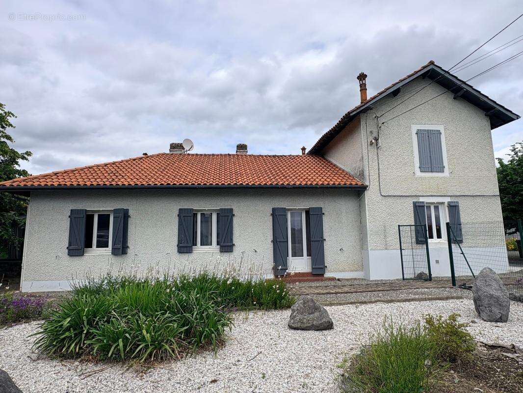 Maison à IDRON