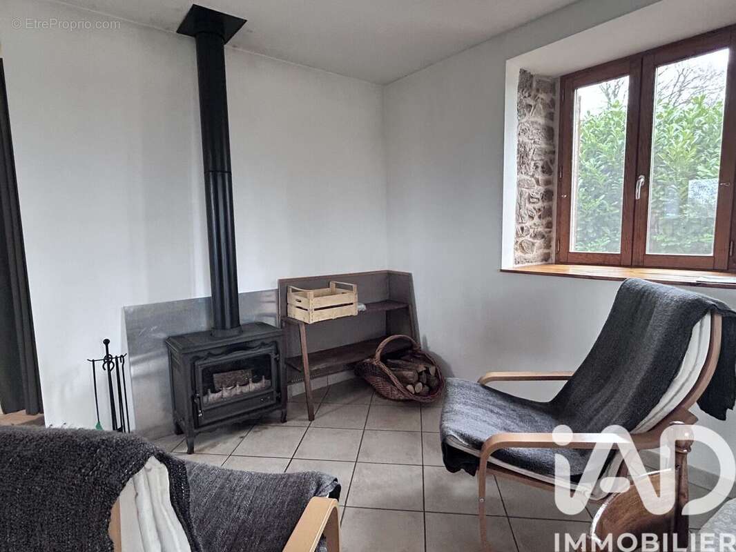 Maison 113 m² à Calvinet  - photo 8
