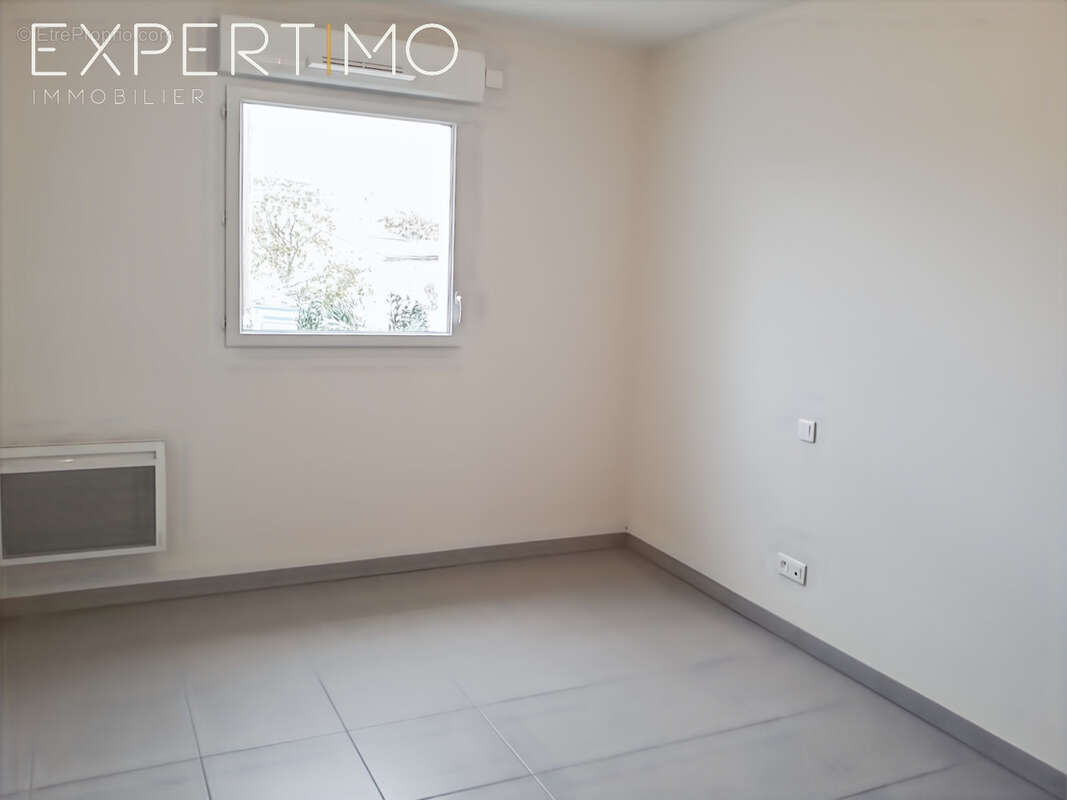 Maison à SAINT-JEAN-DE-VEDAS