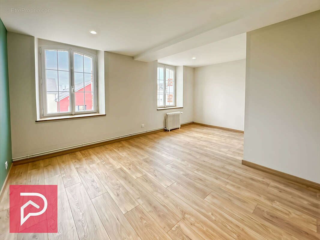 Propriété entièrement rénovée entre BERNAY / BEAUMONT-LE-ROGER - photo 10
