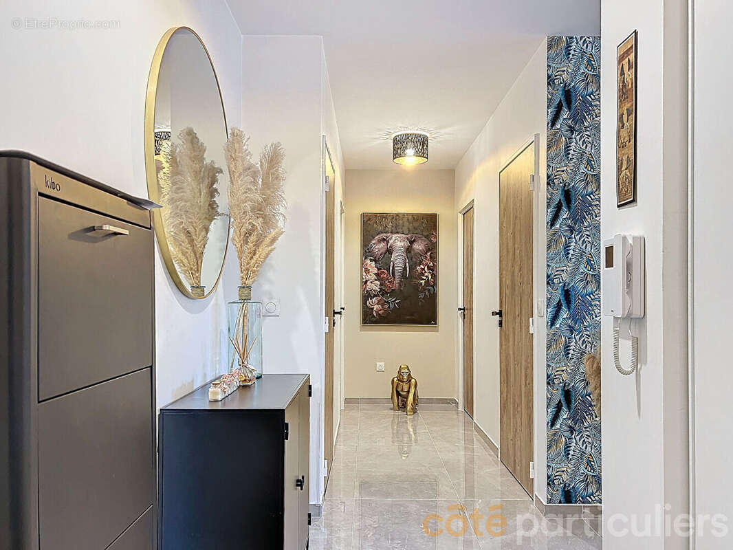 Appartement à SAINT-MAUR-DES-FOSSES