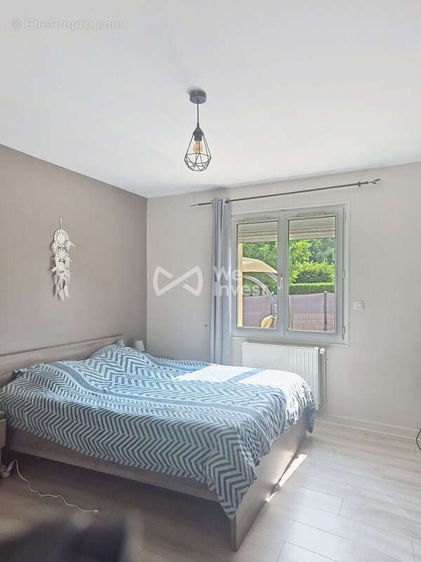 Maison 110 m² à Ecommoy  - photo 6