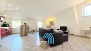 Appartement à VIVIERS