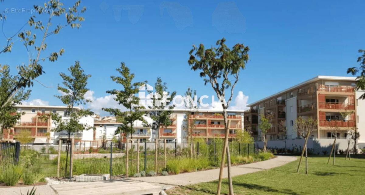 Appartement à PUGET-SUR-ARGENS