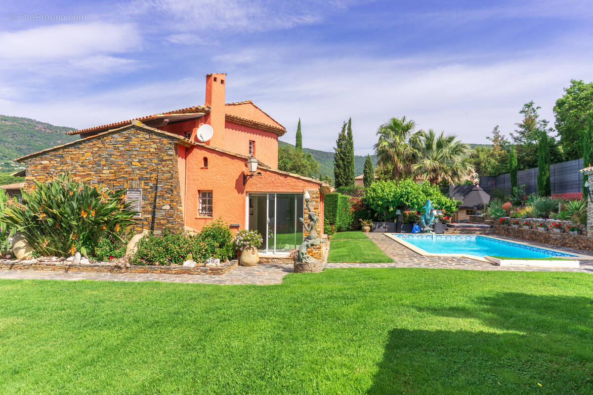 Maison à CAVALAIRE-SUR-MER