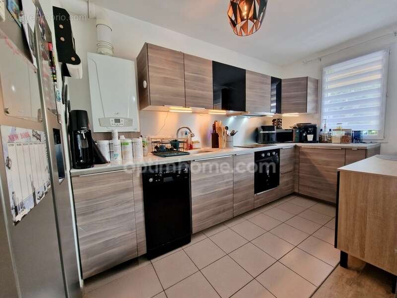 Appartement à CORBEIL-ESSONNES