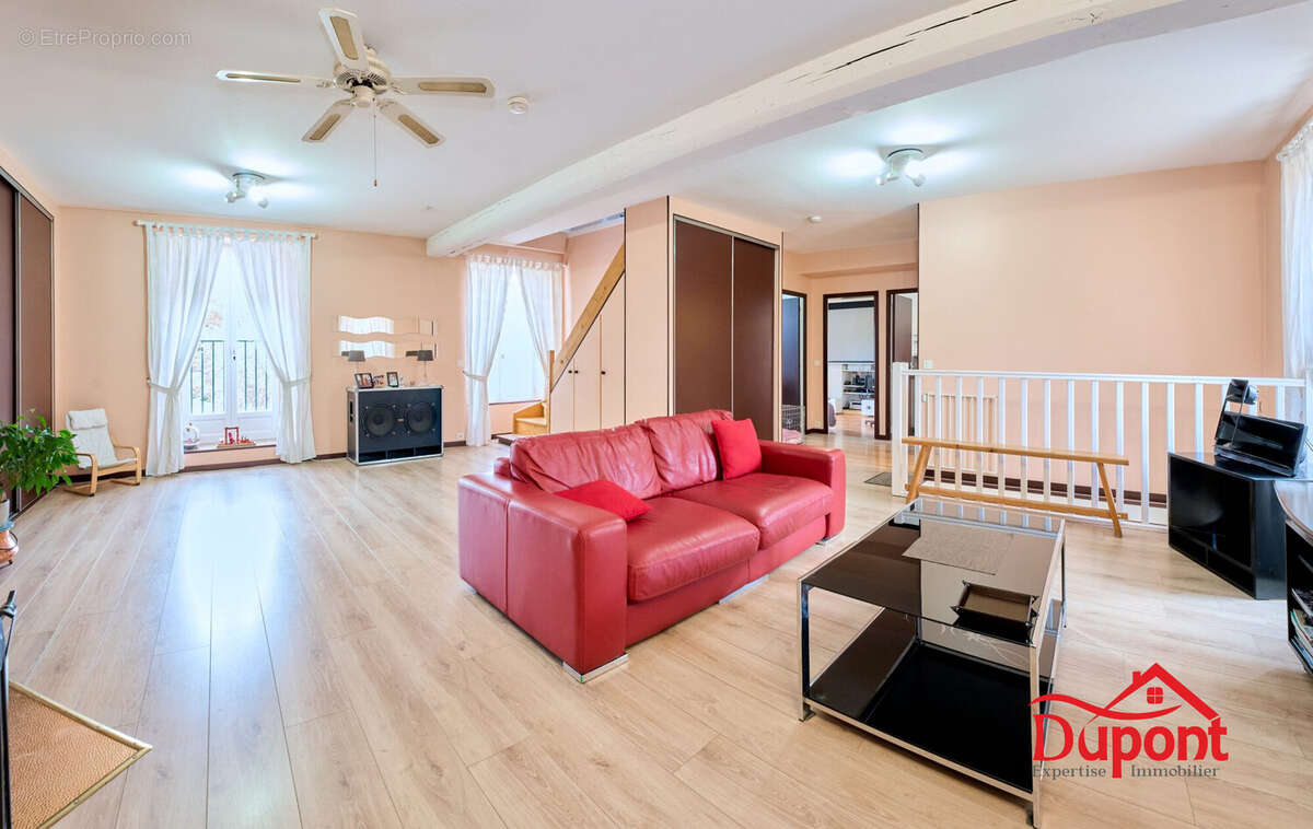 Maison 288 m² à Villiers-Saint-Georges  - photo 7