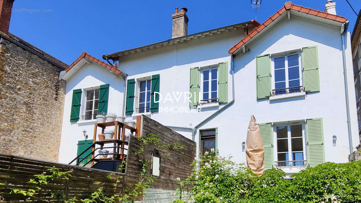 Maison à CONFLANS-SAINTE-HONORINE