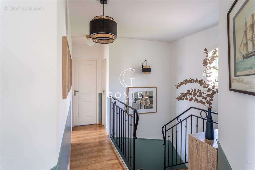 Maison à SAINT-DIDIER-AU-MONT-D'OR