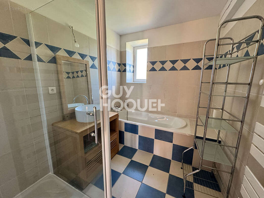 Maison à SAINT-GERY