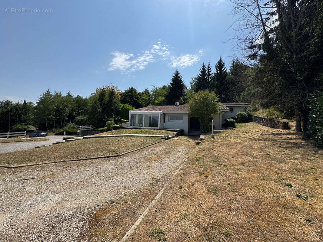 Maison 171 m² à Vetraz-Monthoux  - photo 2