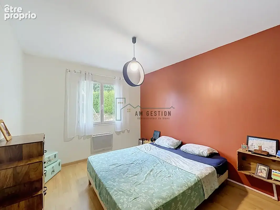 Plain pied - 3 chambres - environnement calme - photo 8