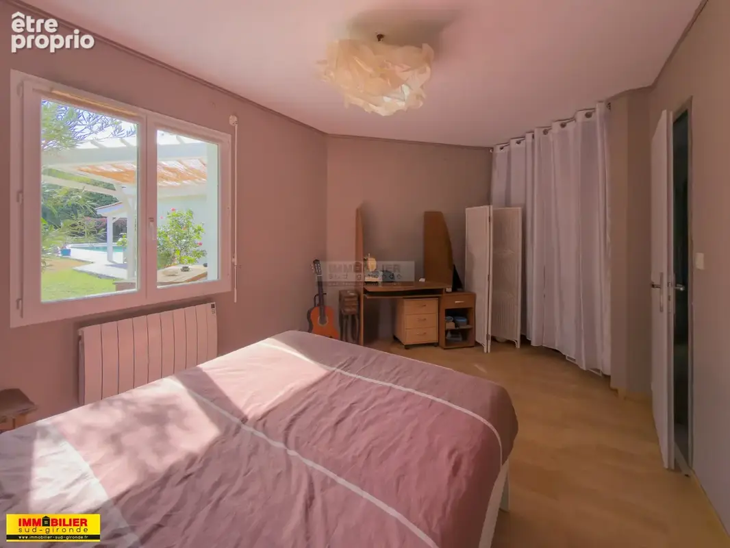 Maison de plain-pied avec piscine chauffée, au calme sur 2 500 m2 face aux bois - photo 19