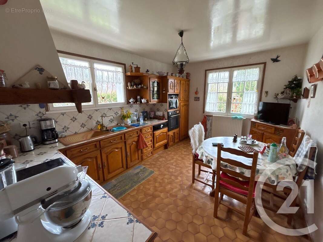 Maison à SOREL-MOUSSEL