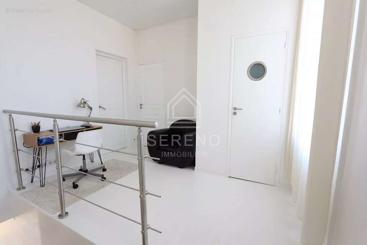 Maison à CHAMPS-SUR-MARNE