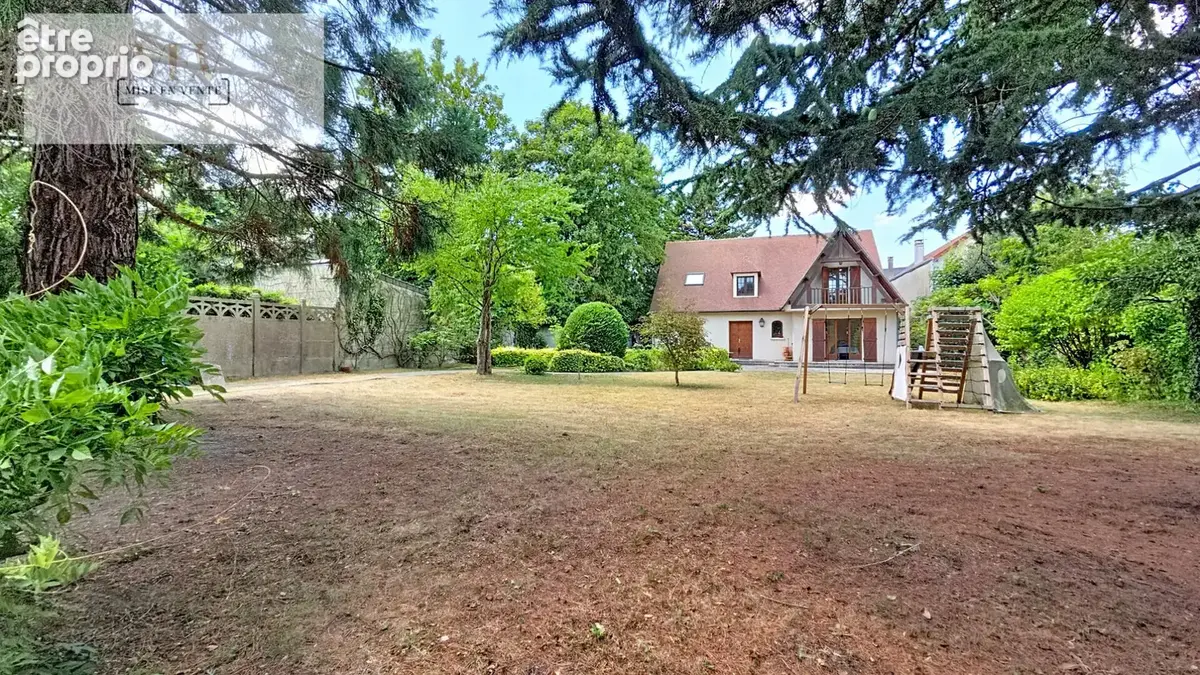 Maison Noisy Le Grand 7 pièces surface au sol 198,84 m² - photo 2