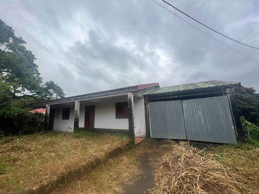 Maison à SAINT-BENOIT