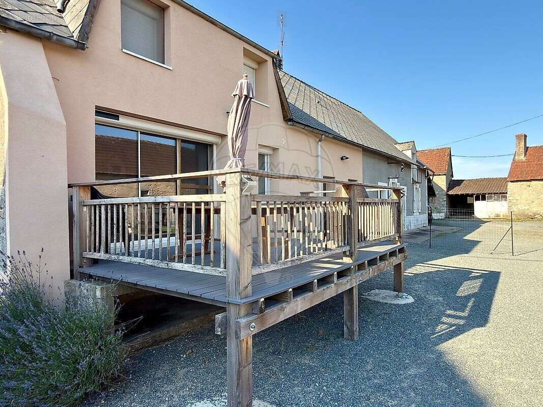 Maison 6 chambre(s) à vendre - photo 2